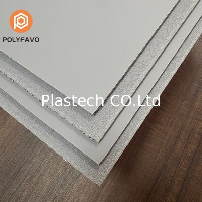 Panel interior de revestimiento de carga para furgoneta/camión, personalizable, de PP, 4 mm, con estructura de panal